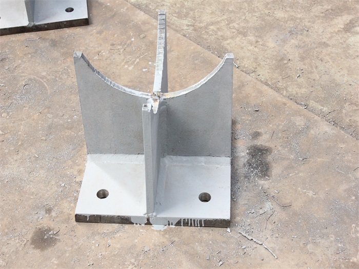 海城螺栓球支座